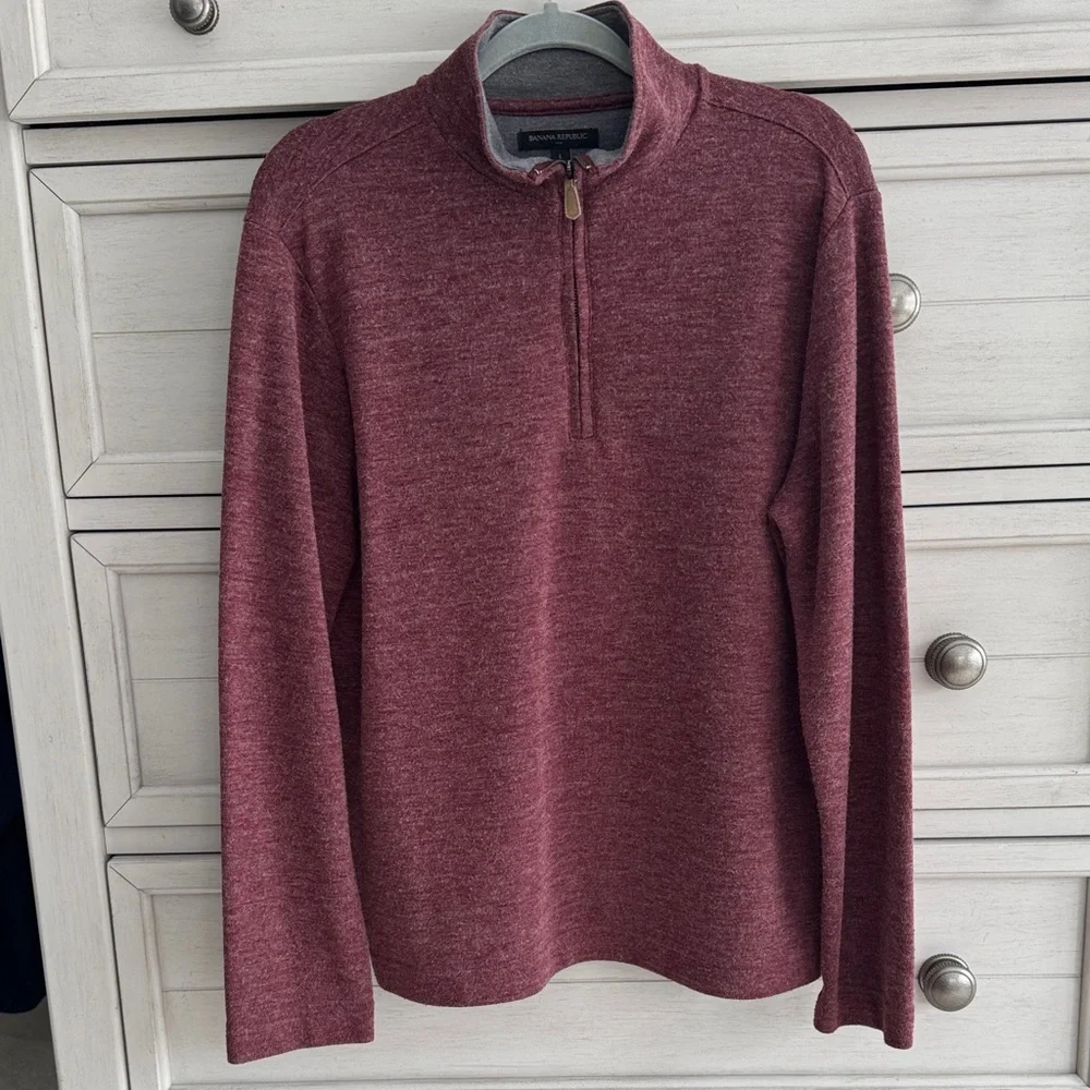 Men’s Banana Republic Burgundy Zip Up Sweater SZ L